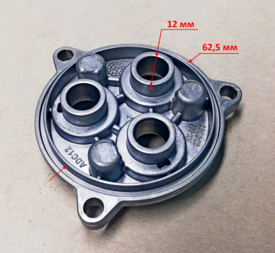 Крышка насоса для 105, 135(24), W210i(25),W200I(18) HUX,105-GS(20) c HUX14, 105-P(20) с HUX16